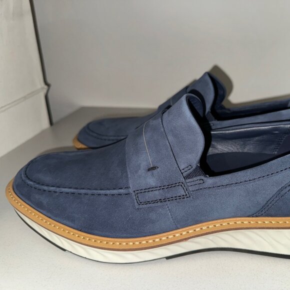 Ecco Men\'s St.1 Hybrid Blue Suede Penny Loafer Size 12-12.5 main image 4